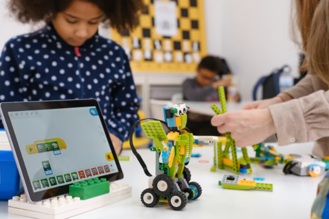 Coding & Robotics with Scratch 3.0 & Lego Education for grades 3rd-5th